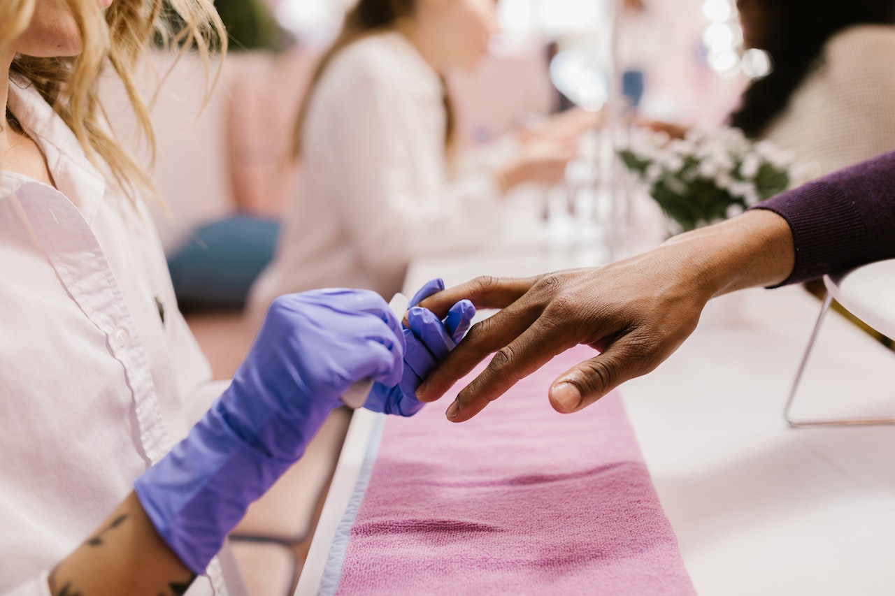 L'importanza della lima nei trattamenti di manicure