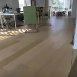 Parquet in ufficio: conviene sceglierlo?